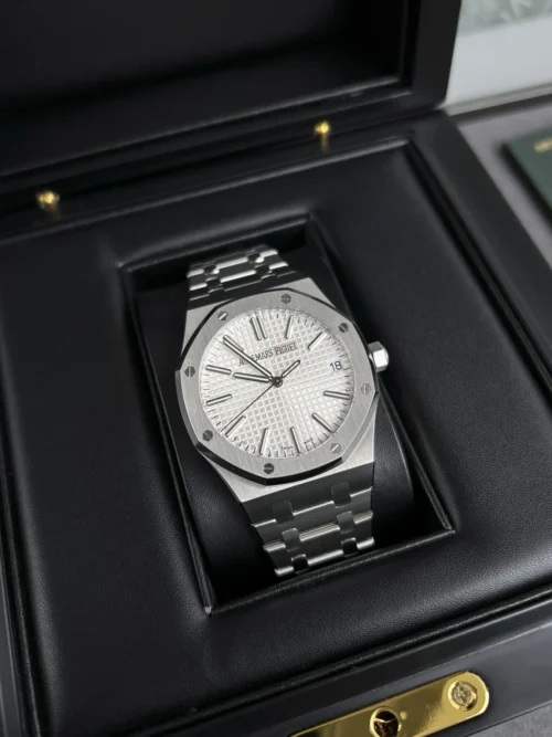 Audemars Piguet 15510 Luminous Dial Watch 41mm