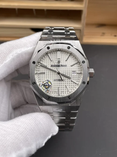 Audemars Piguet Royal Oak 15400 White Dial Watch 41mm