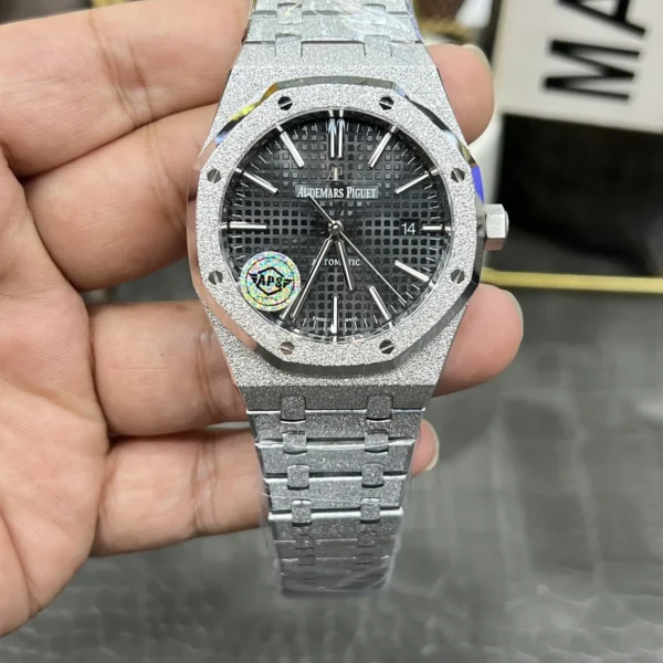 AP0077-01 Audemars Piguet Royal Oak 15500 Black Dial Automatic Watch 41mm