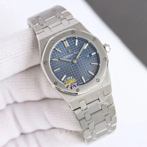 Audemars Piguet Royal Oak 67651OR Women's Quartz Watch 33mm