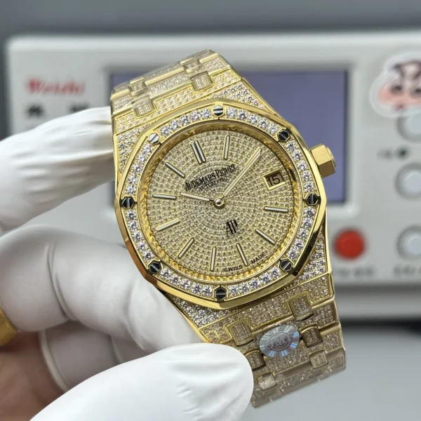 AP0124-01 Audemars Piguet Royal Oak Diamond-Set Watch 39mm Slim Case