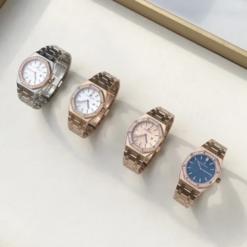 Audemars Piguet Royal Oak 67651 Women's Diamond-Set Quartz Watch 33mm Rose Gold-Tone