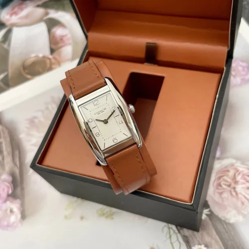 Coach Reese 14504311 Women's Square Case Quartz Watch 35mm Leather Strap