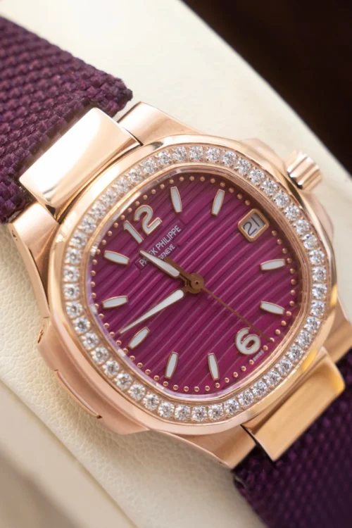 Patek Philippe Nautilus 7010 Women's Diamond-Set Quartz Watch 32mm Slim Case