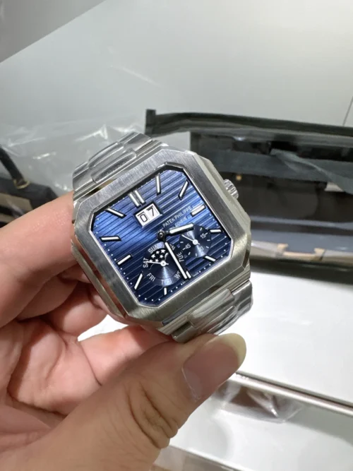 Patek Philippe Cubitus 5822 Blue Dial Watch