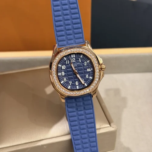 Patek Philippe Aquanaut Women's Rose Gold-Tone Watch 36.5mm