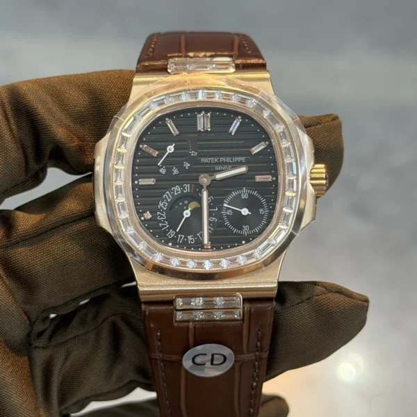 PATEK0179-01 Patek Philippe 5712GR-001 Automatic Watch