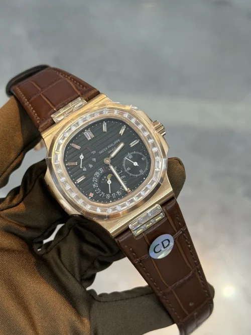 Patek Philippe 5712GR-001 Automatic Watch