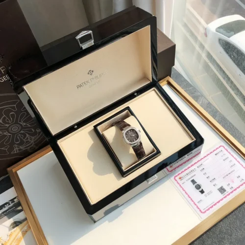 Patek Philippe Nautilus 7010R Diamond-Set Watch 32mm Rose Gold-Tone SKU PATEK0213