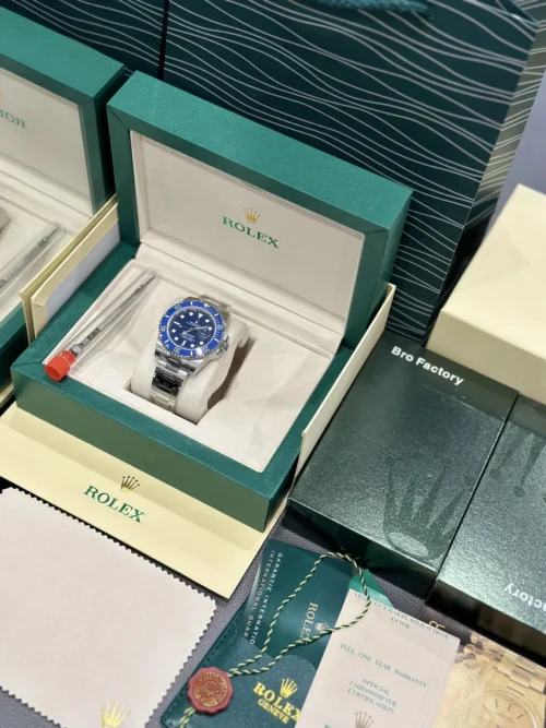 Rolex Submariner m116619LB-97209 Automatic Watch 40mm