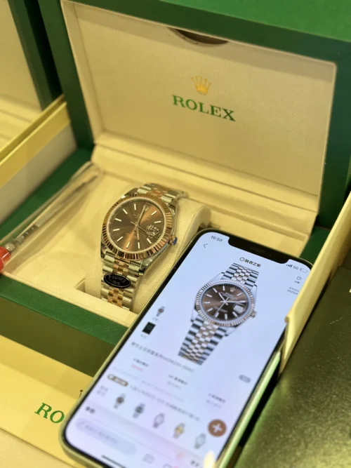 Rolex Datejust m126231-0043 Rose Gold-Tone Automatic Watch 41mm