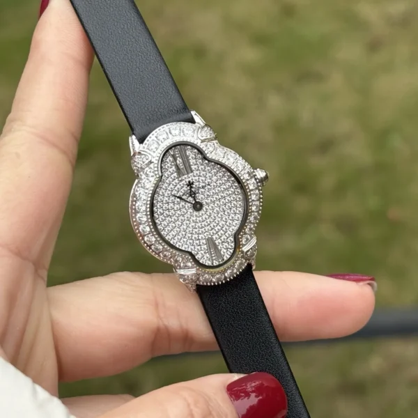 VACHERON0011-01 Vacheron Constantin Diamond-Set Quartz Watch SKU VACHERON0011