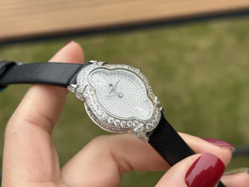 Vacheron Constantin Diamond-Set Quartz Watch SKU VACHERON0011
