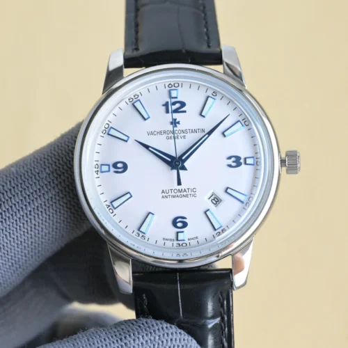 Vacheron Constantin Overseas Couple Slim Case Watch
