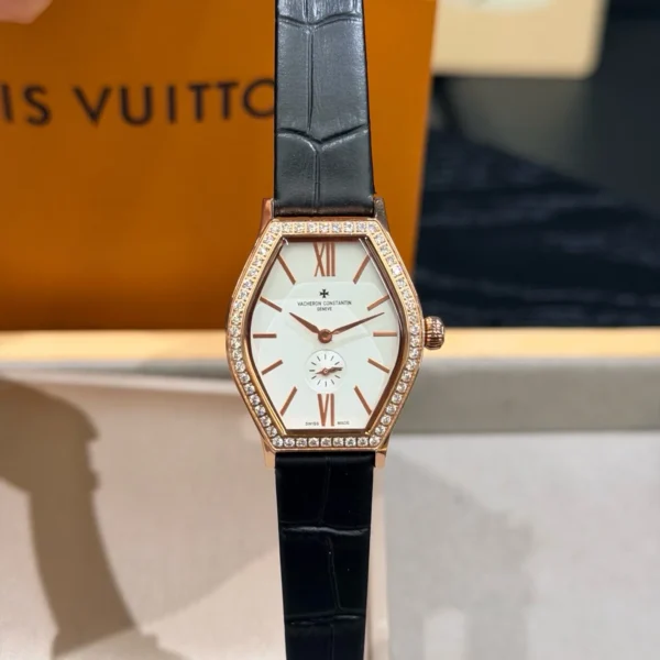 VACHERON0084-01 Vacheron Constantin Malte Tonneau Case Watch